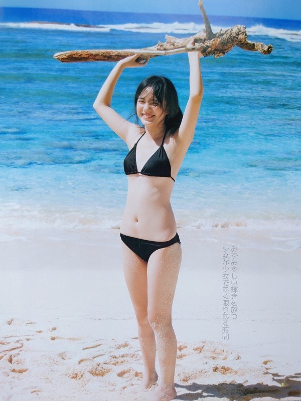 小島藤子　YJ初水着グラビア　ヤングジャンプ 2012年　切り抜き　5ページ_画像2