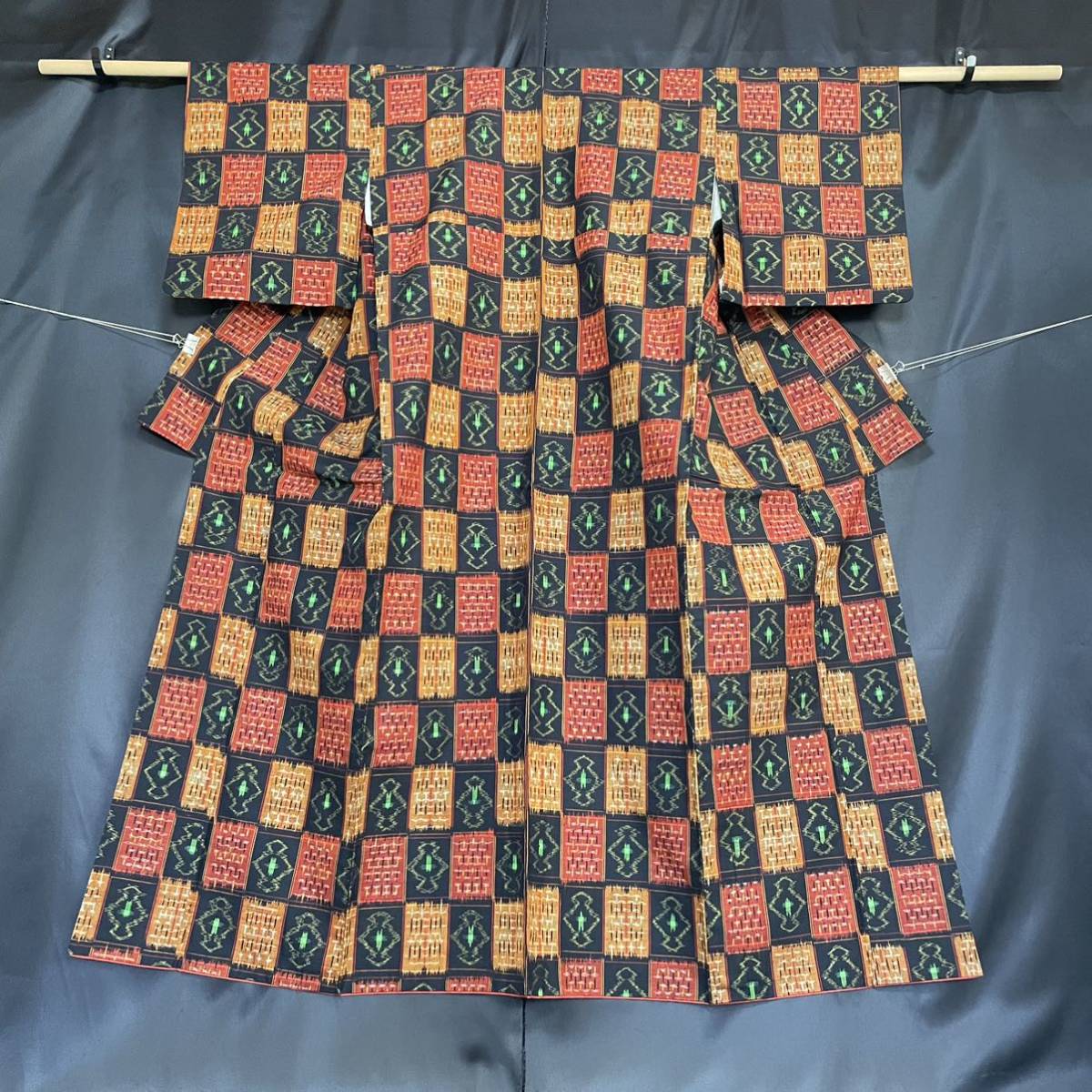 【Wellriver】 米琉（米沢琉球紬）十字絣 市松模様 袷着物 紬 身丈161cm 和装 和服 #A282の画像4