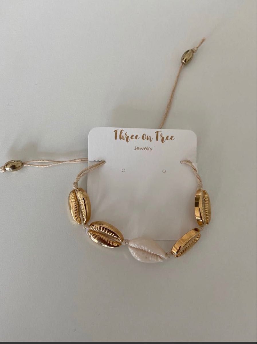 Gold shell rope bracelet- ゴールドシェル紐ブレスレット