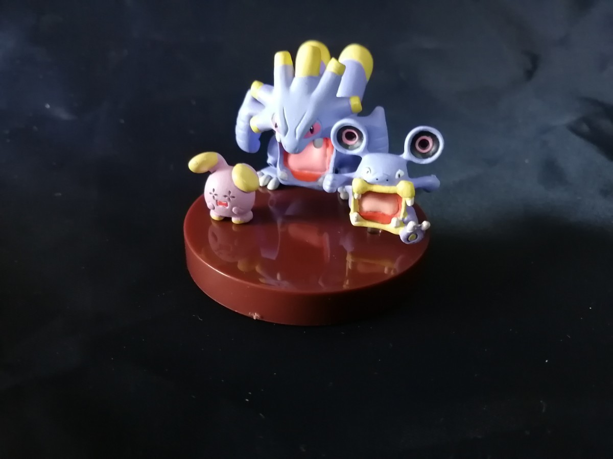 Yahoo!オークション - 立体ポケモン図鑑 ゴニョニョ ドゴーム Yahoo!オークション - 立体ポケモン図鑑 ゴニョニョ ドゴーム