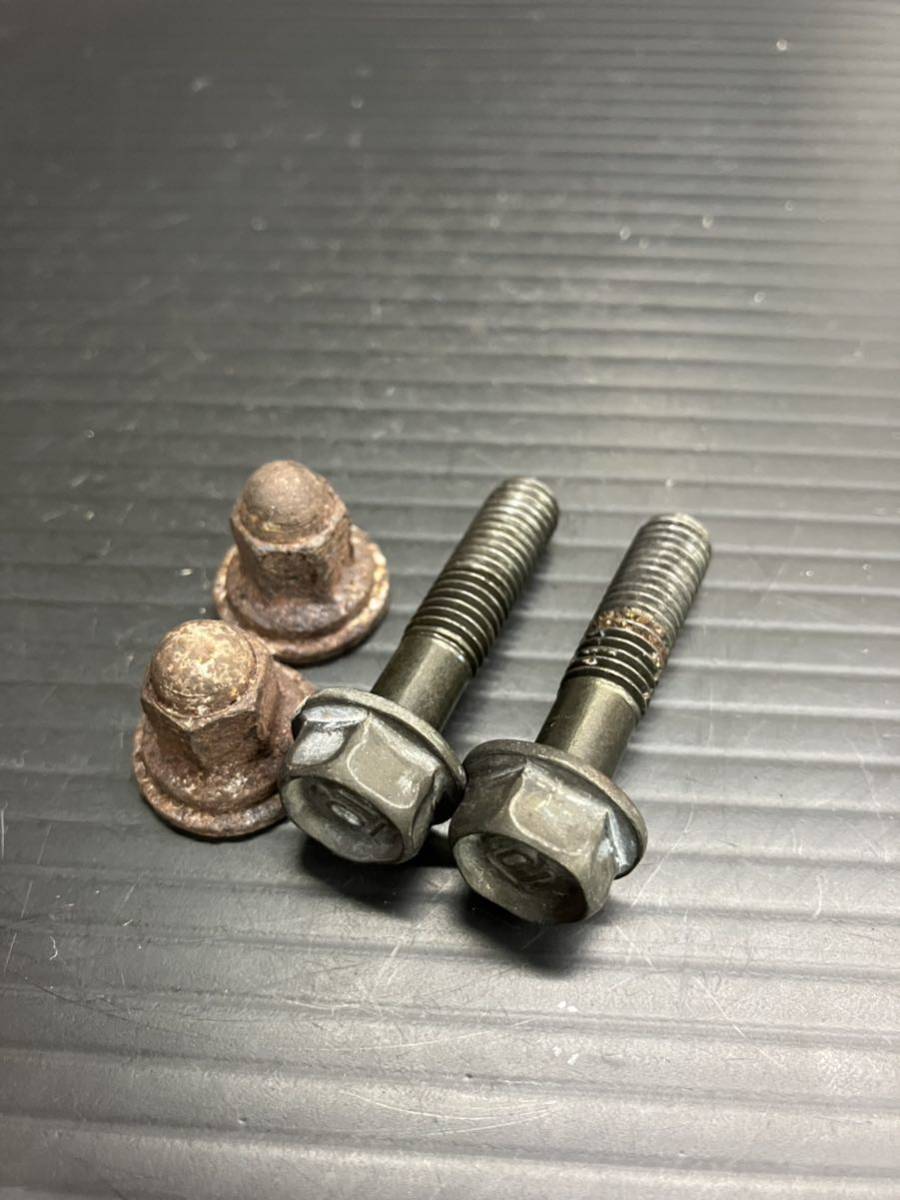 Y44】 AF34 AF35 ZX ライブDIO 共通 純正 マフラーボルト Y44】 AF34 AF35 ZX ライブDIO 共通 純正 マフラーボルト