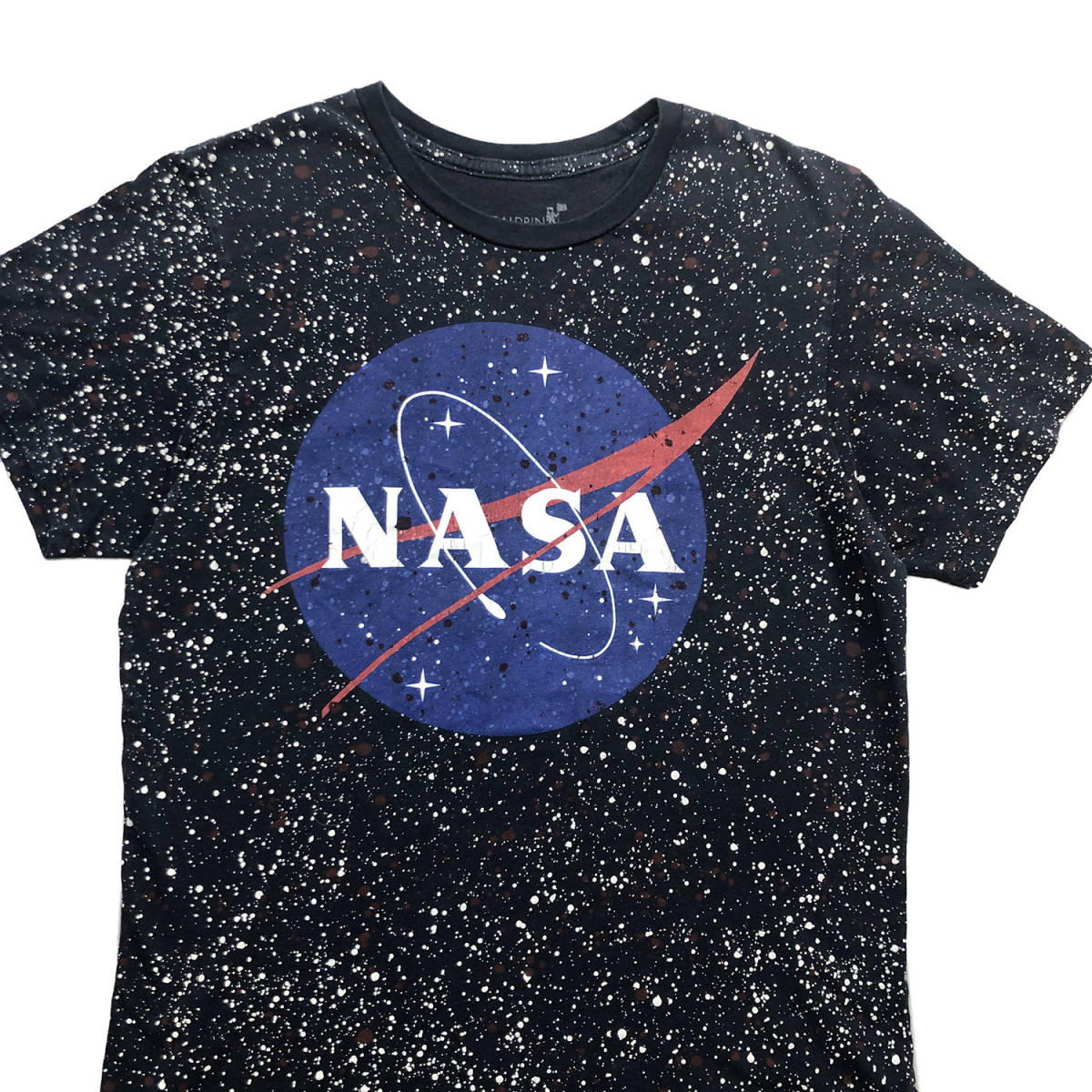 USA 古着 NASA アメリカ航空宇宙局 スプラッシュ柄 クルーネック ロゴプリント Tシャツ メンズS BA2307