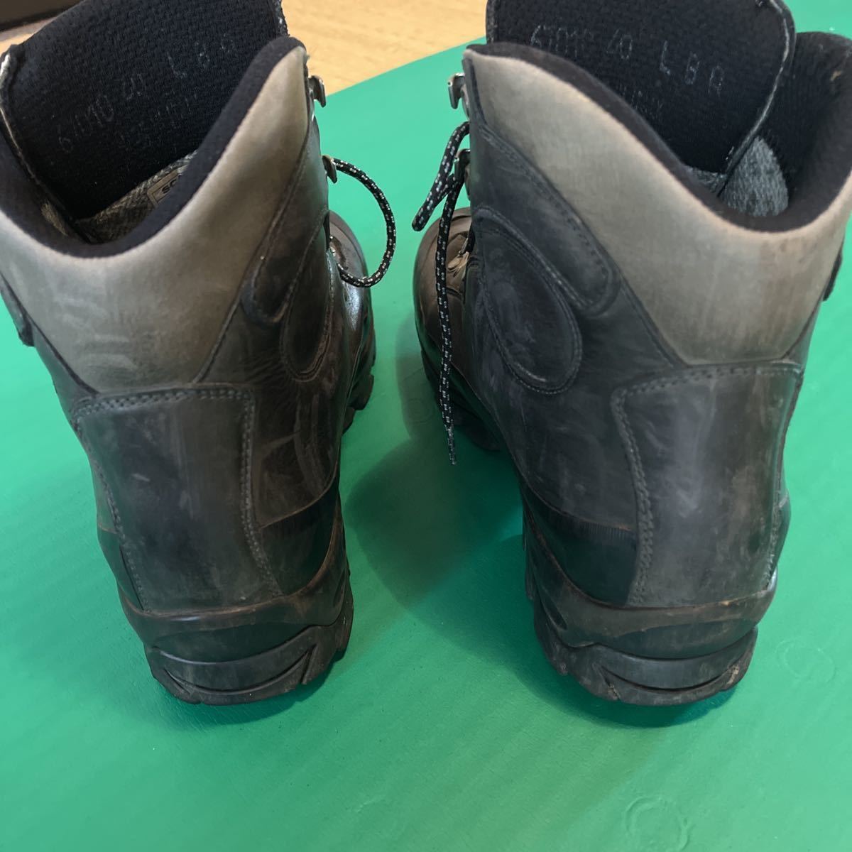 中古＊GORE・TEX SCARPA スカルパ US7.5 トレッキングシューズ 登山靴 イタリア製_画像5