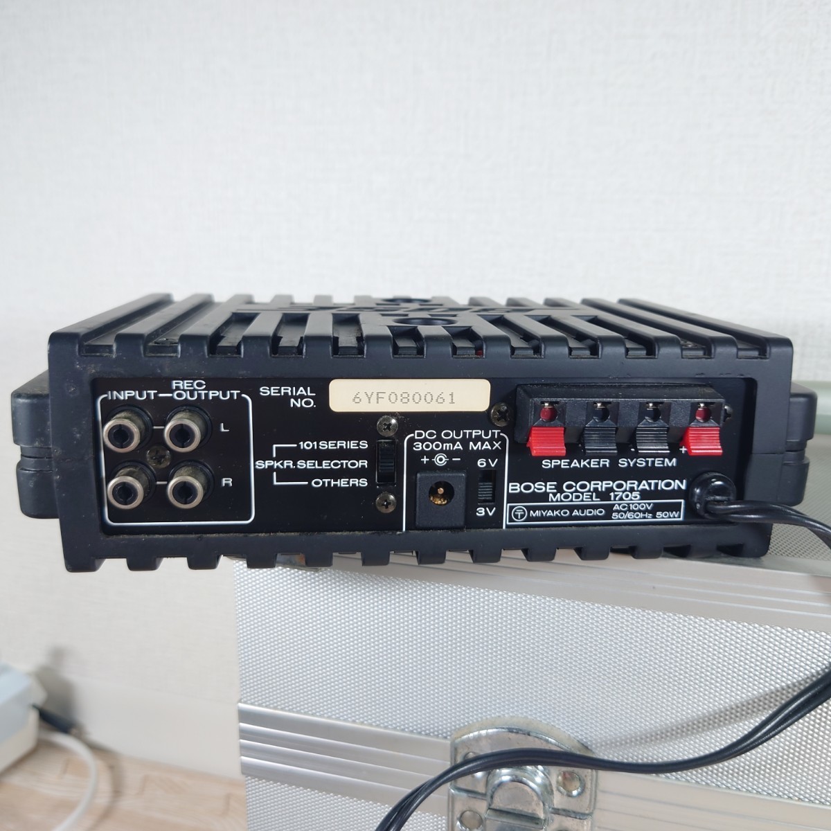 Yahoo!オークション - BOSE ペアスピーカー 101MM パワーアンプ Yahoo!オークション - BOSE ペアスピーカー 101MM パワーアンプ