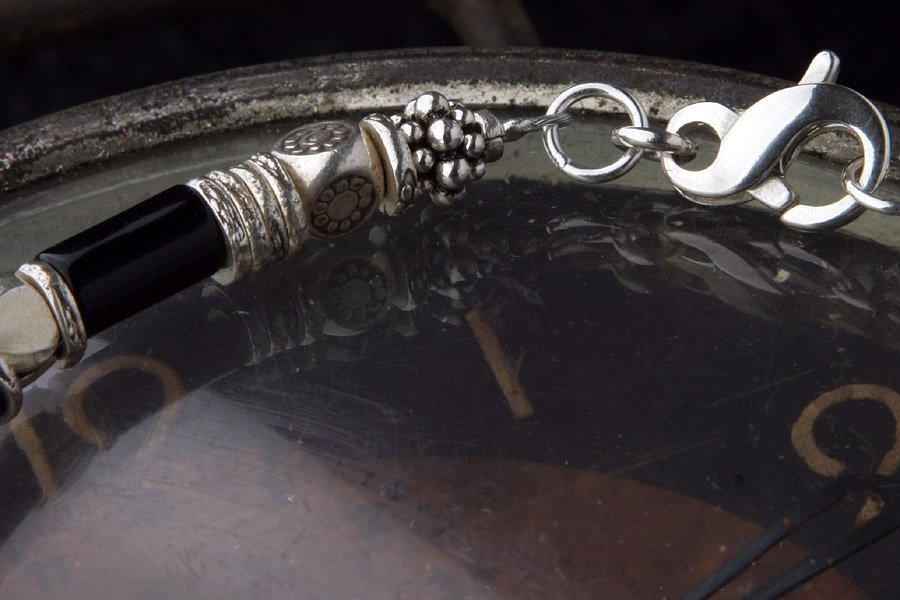 カレン 族 シルバー 勝利をもたらす石 ブラックアゲート ビーズ ブレスレット メンズ 貝を模した古い銀貨 SV950 a06-64_画像2