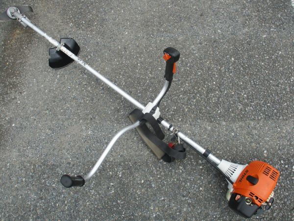 Yahoo!オークション - 中古 STIHL スチール 刈払い機 36.3cc 4 Yahoo!オークション - 中古 STIHL スチール 刈払い機 36.3cc 4
