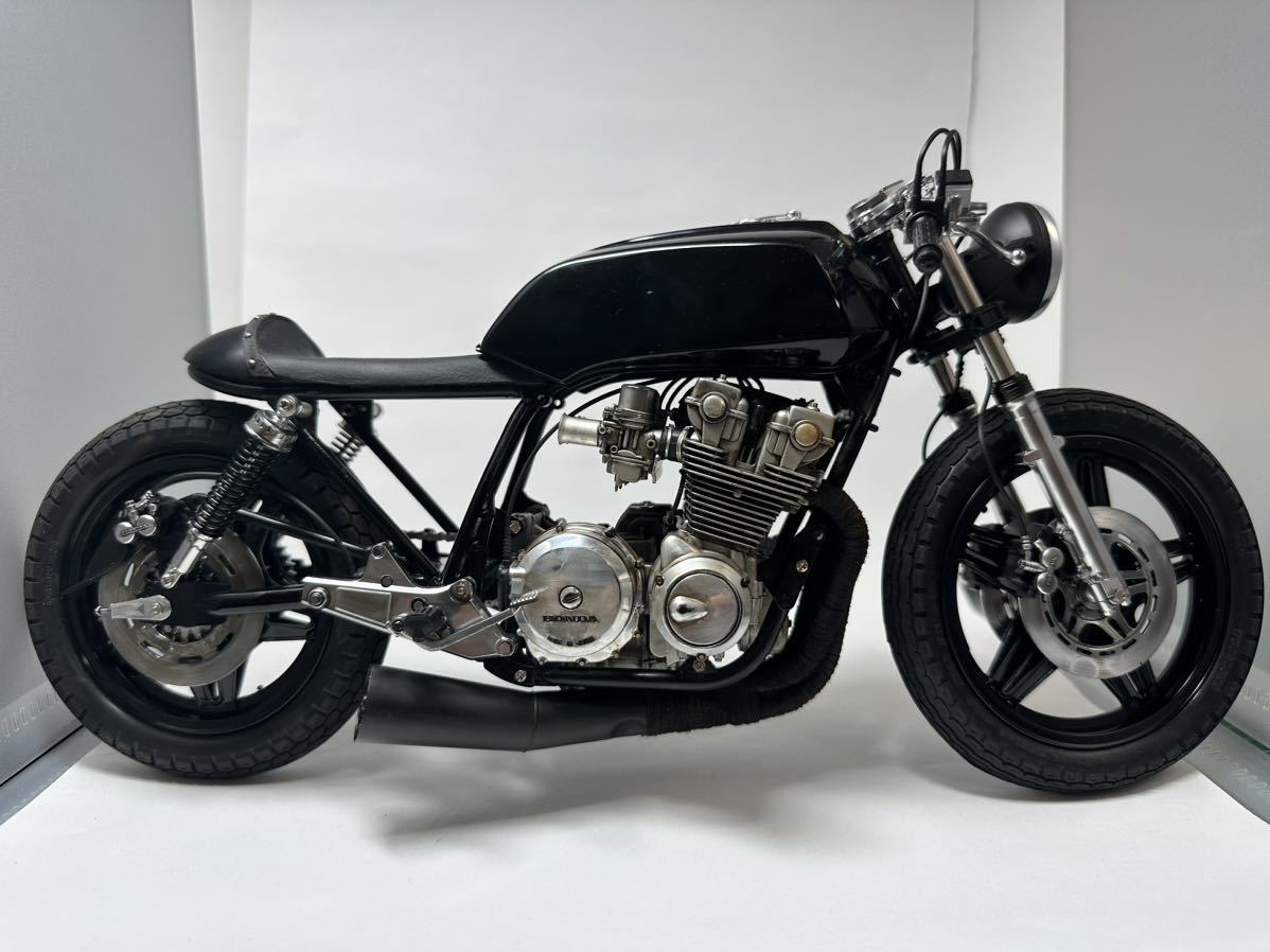 プラモデルバイク完成品 CB750-