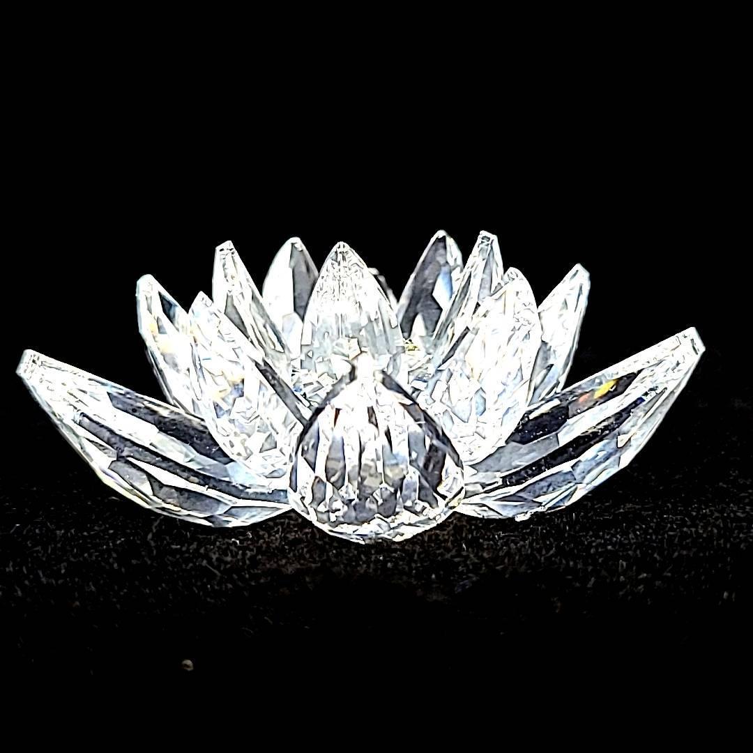 【美品】スワロフスキー フィギュリン 睡蓮 美品 スワロフスキー SWAROVSKI 睡蓮 スイレン 水蓮 838181