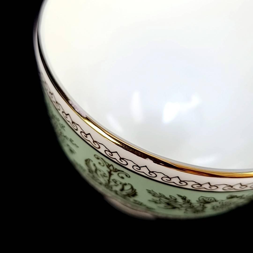 良品 ウェッジウッド WEDGWOOD コロンビアセージグリーン 金彩 良品 ウェッジウッド WEDGWOOD コロンビアセージグリーン 金彩