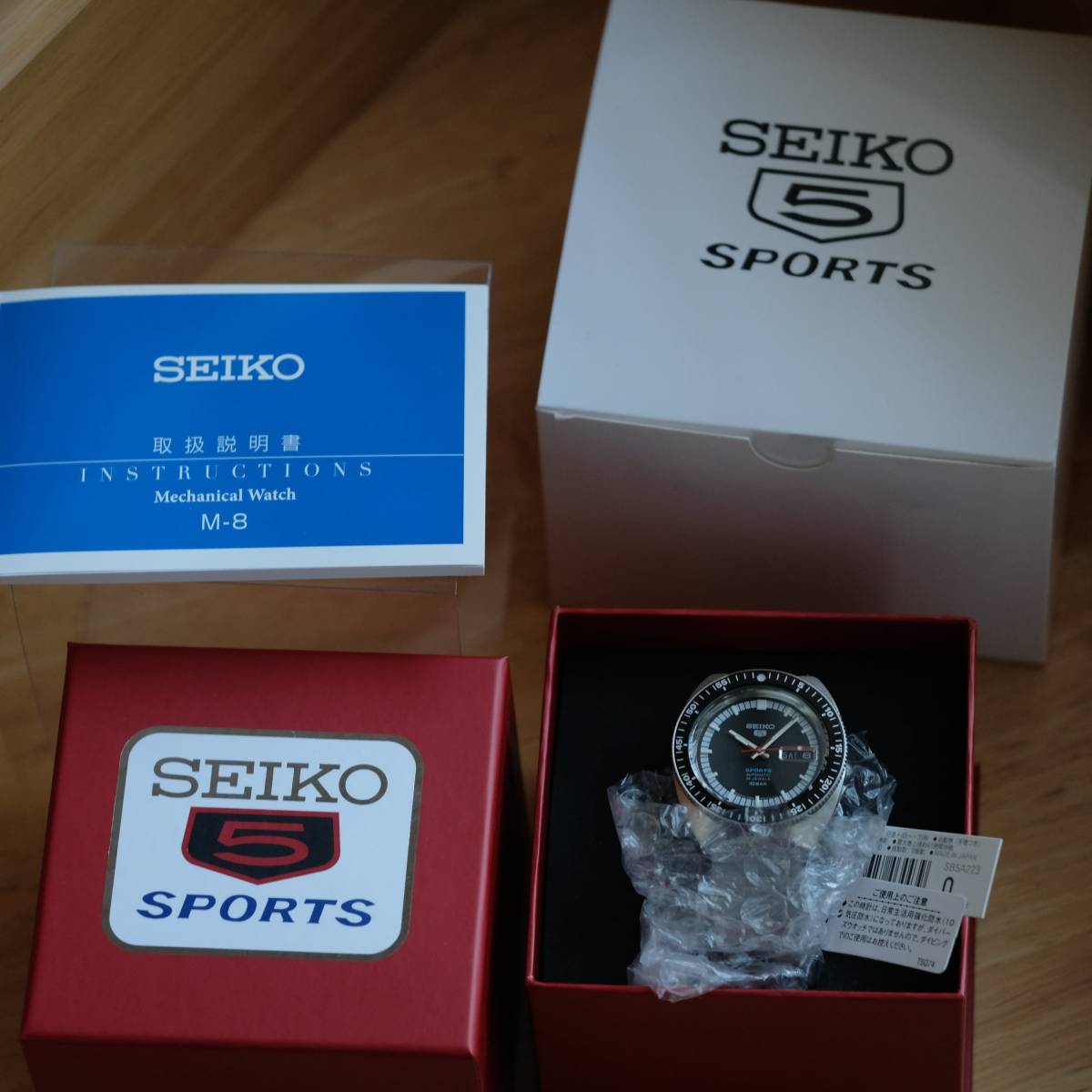 新品未使用セイコー5スポーツSEIKO 5 SPORTS SBSA223 SRPK17 LIMITED