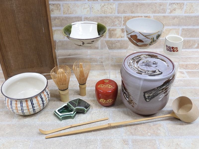 茶碗 不老園 寿楽 / 建水 源乃 / 茶筅 / 水指 / 柄杓 など 茶道具一式