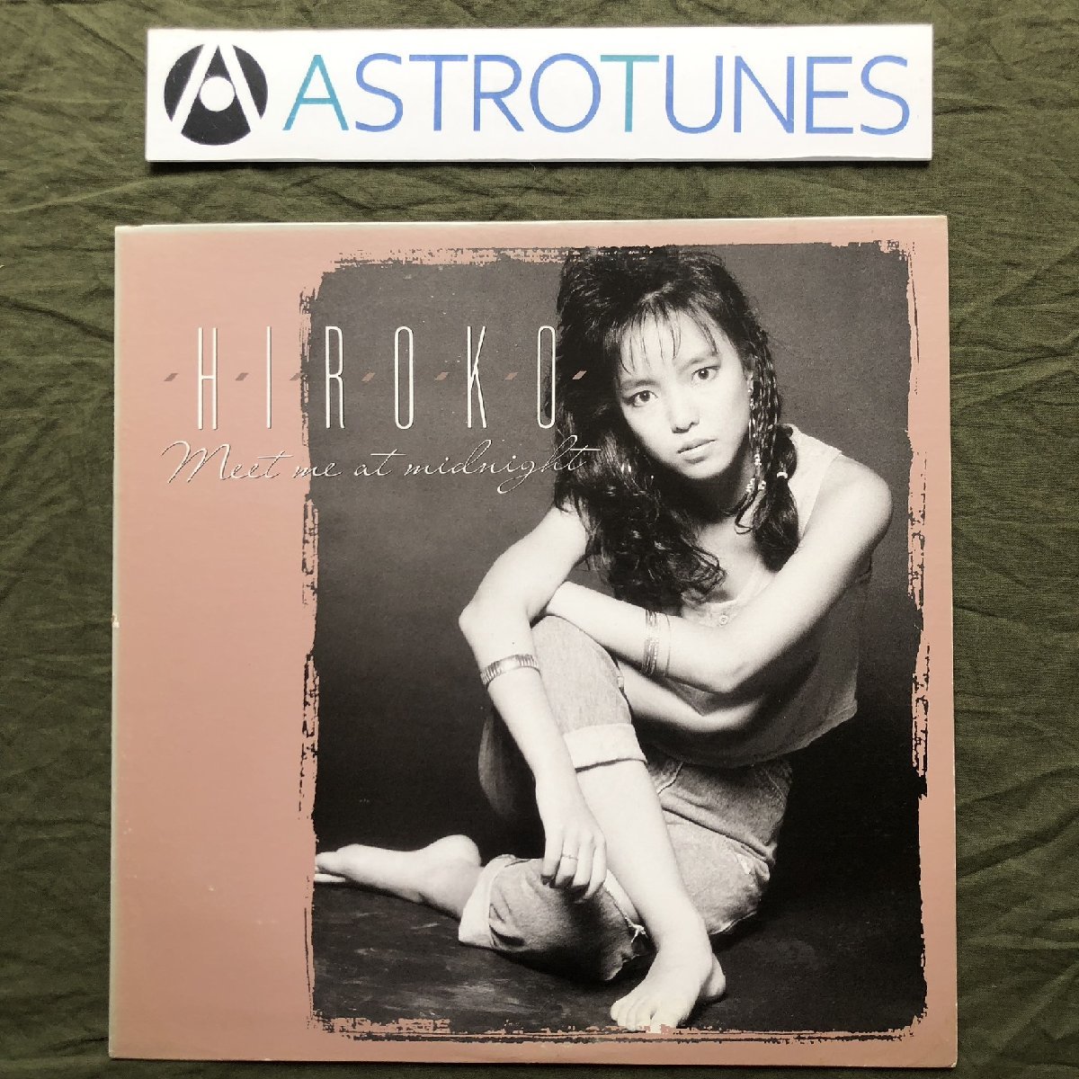 傷なし美盤 レア盤 プロモ盤 1988年 オリジナルリリース盤 湊広子 Hiroko (Minato) 12''EPレコード Meet Me At Midnight: Tony Humecke:_画像1
