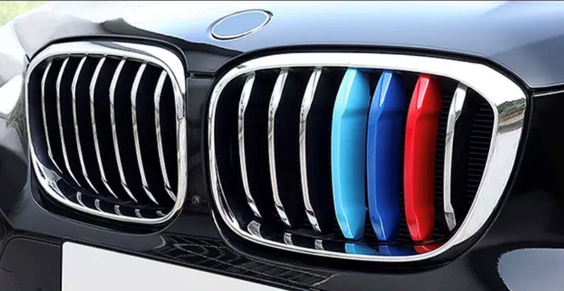 スポーティ全開♪ BMW Mカラー グリル フィン カバー ストライプ モール X4 G02 xDrive 20d 30i M40i Mスポーツ X4シリーズ 前期_画像1