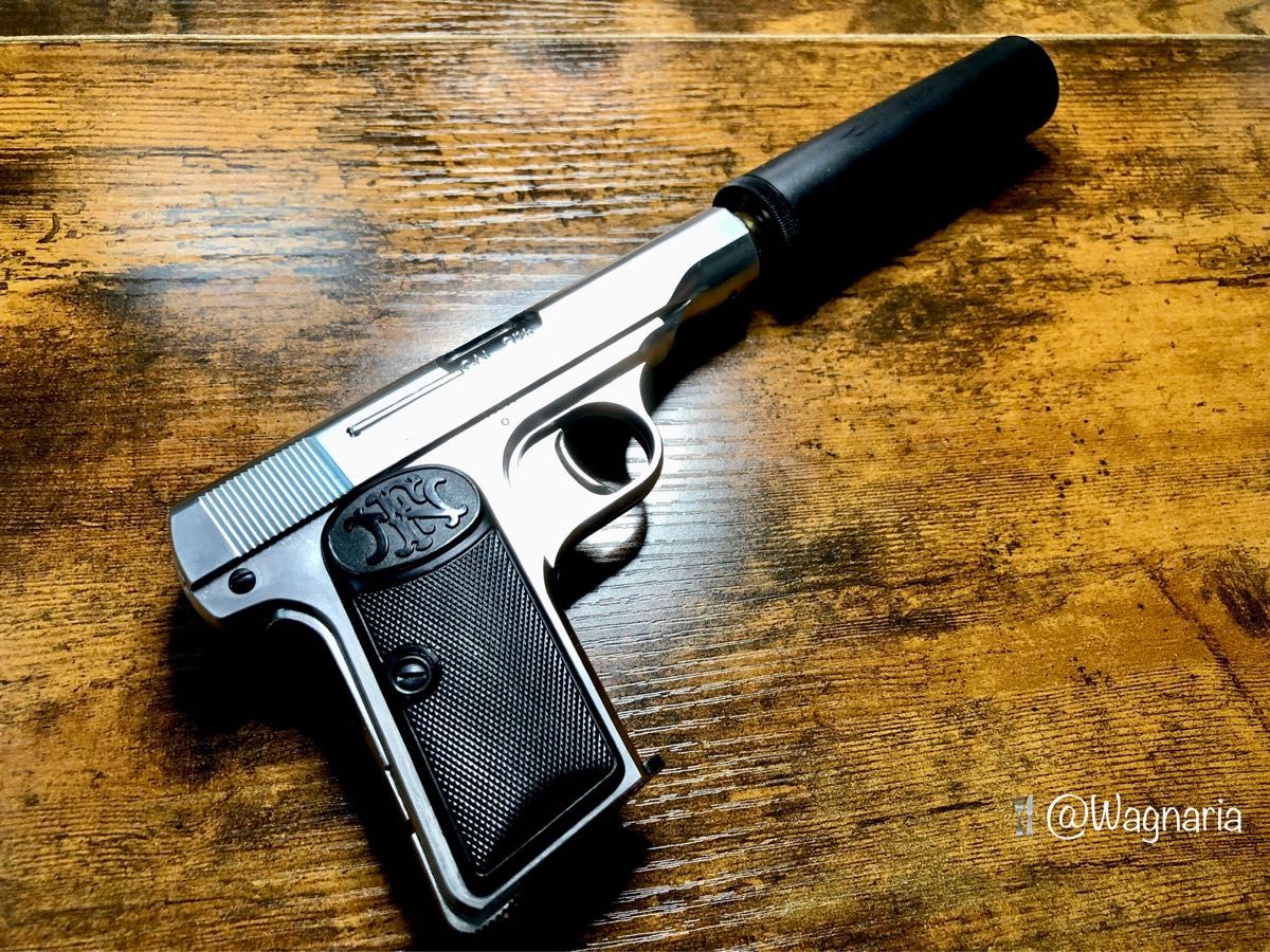 マルシン ブローニング M1910 サイレンサー付き シルバー マルシン ブローニング M1910 サイレンサー付き シルバー