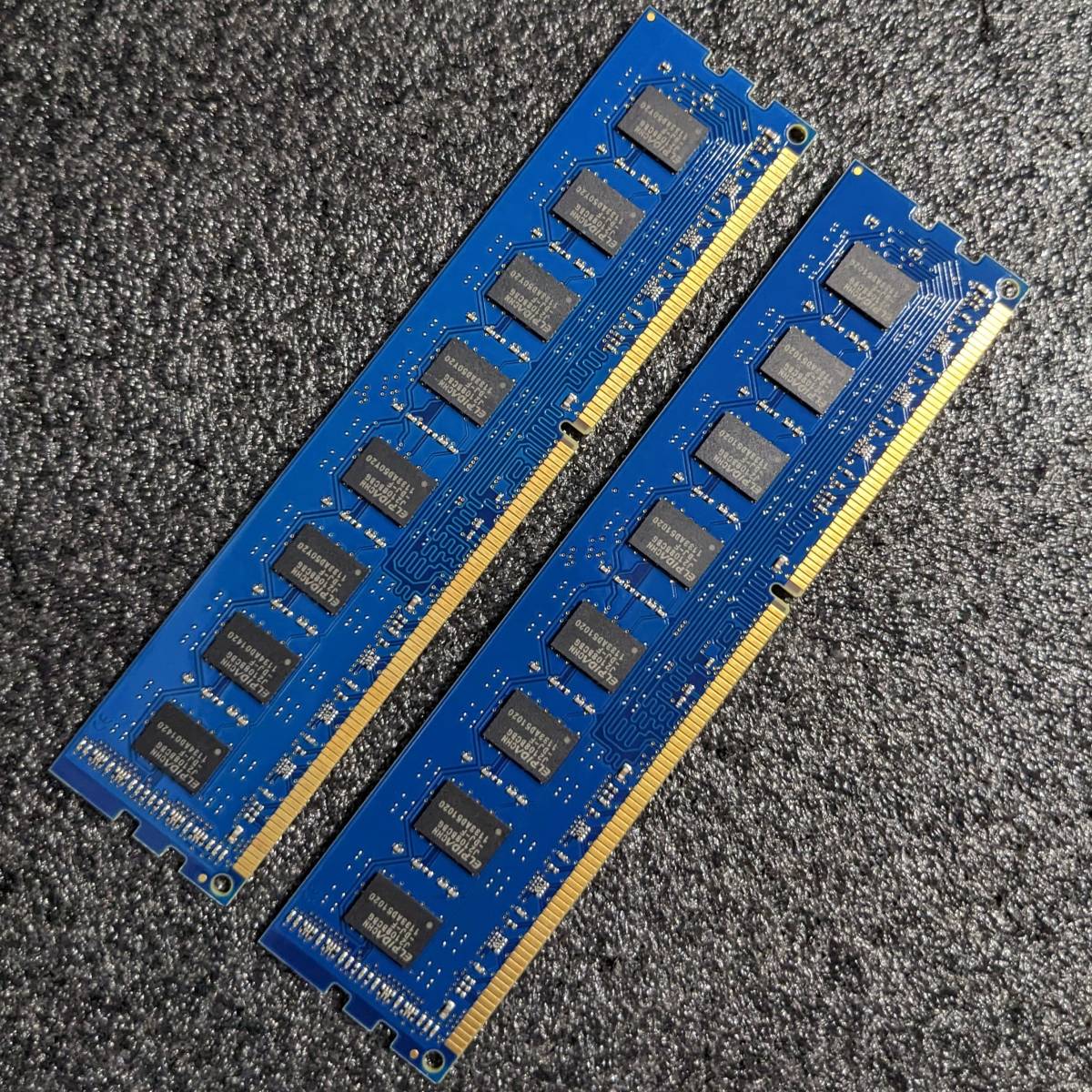 【中古】DDR3メモリ 8GB(4GB2枚組) Kingston RBU1333D3U9D8G/4G [DDR3-1333 PC3-10600]