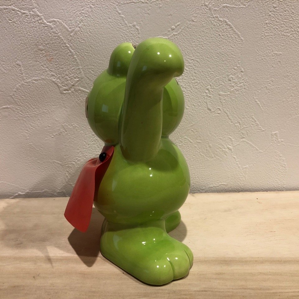  Toro ima-kero tongue mantle type von Traumer. frog Showa Retro savings box ceramics ornament interior objet d'art ( control number 001)