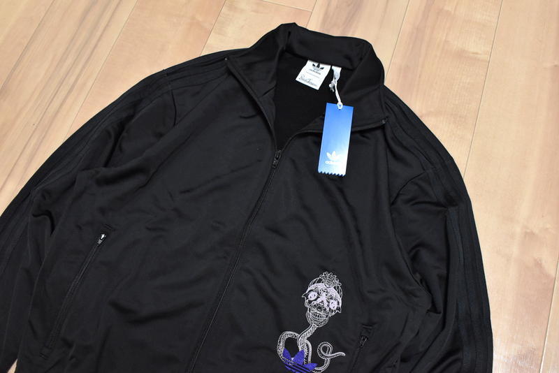 新品 adidas gallery × 田名網敬一 トラックジャケット XO 新品 adidas gallery × 田名網敬一 トラックジャケット XO
