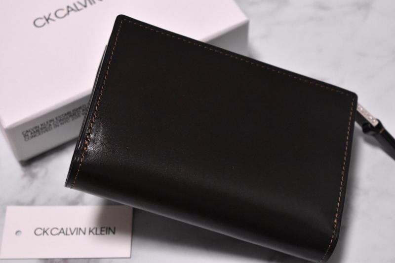 新品 CK CALVIN KLEIN トップ セミ長財布 定価19800円 816664 新品 CK CALVIN KLEIN トップ セミ長財布 定価19800円 816664