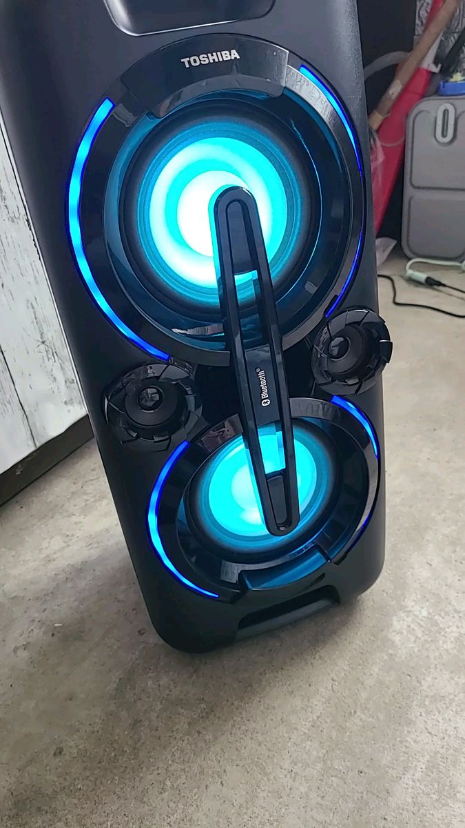 TOSHIBA TY-ASC60 Blutooth スピーカー ポータブルサウンド TOSHIBA TY-ASC60 Blutooth スピーカー ポータブルサウンド