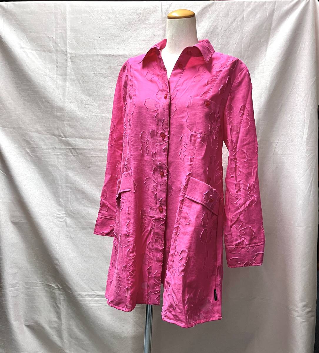 Chamois V　シャツ型ジャケット　ロング　ピンク　薄手コート　フラワー　日本製（3368）_画像1