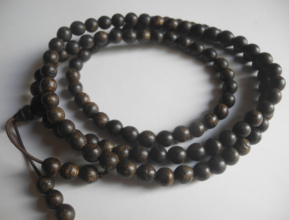  Vietnam production . tree necklace beads water ... superior article! is good fragrance & wood grain genuine article 19g 7mm ⑤ 108 sphere Buddhist altar fittings ..agarwood healing aroma 