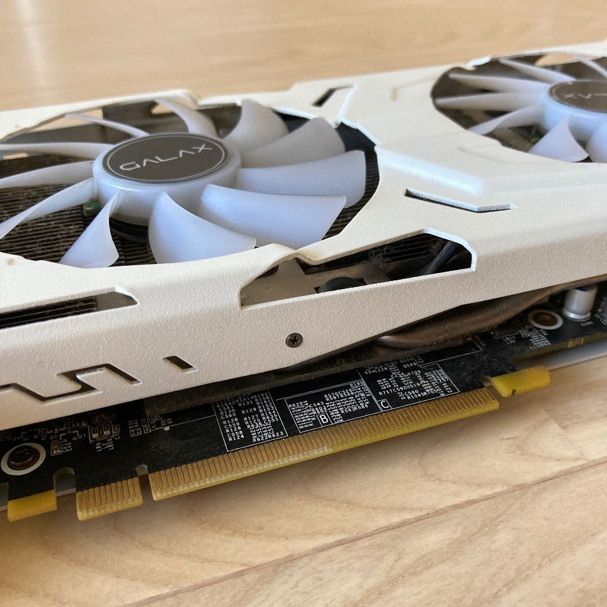 玄人志向 GK-GTX1070Ti-E8GB/WHITE GALAX GTX1070Ti グラフィックボード/グラボ/GPU