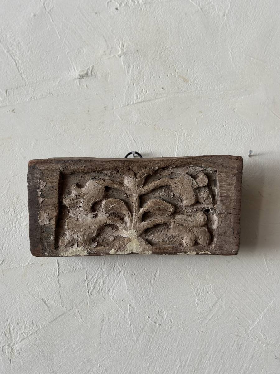  India antique tree carving objet d'art ornament interior old tree . tree art old tool ornament hand made hand carving old .. relief remainder missing 