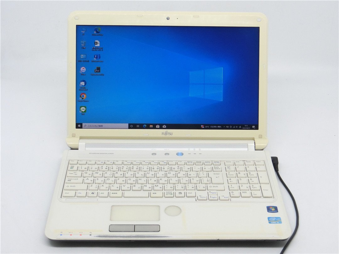 カメラ内蔵/HDMI/無線WIFI/テンキー/USB3.0/15.6型/ノートPC/Win10/新品SSD256/8GB/2世代i5/FMV AH56/D 新品無線マウス office搭載