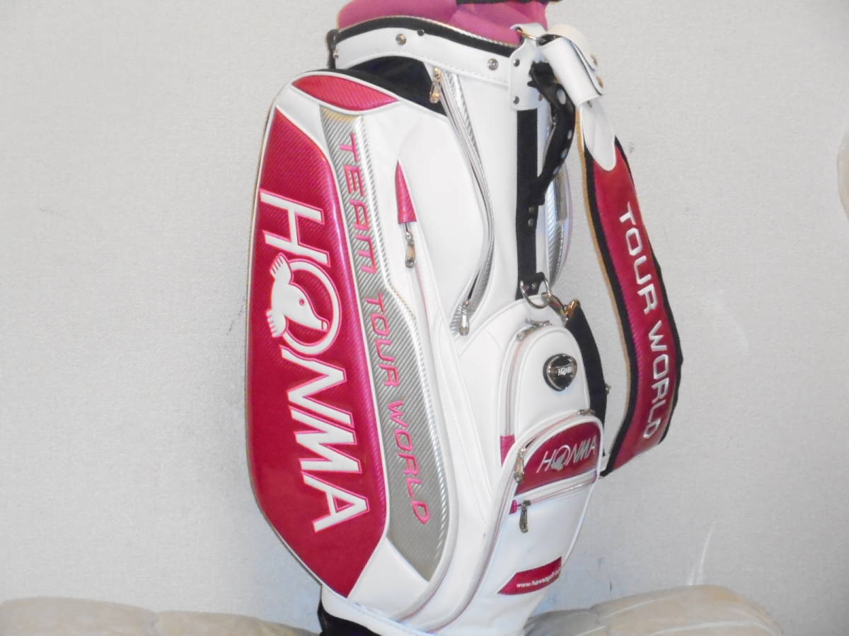 二手非常受歡迎的HONMA TOUR WORLD 9.0型運動員旅遊模特展台（WH×PINK）    原文:中古 超大人気 HONMA TOUR WORLD 9.0型 アスリートツアープロモデル スタンド (WHxPINK)