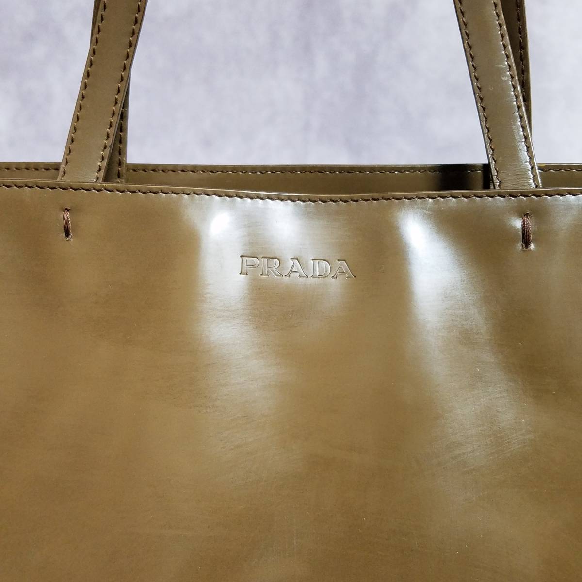 特別セール品】 PRADA プラダ 正規品 ☆ 本革 エナメル パテントレザー