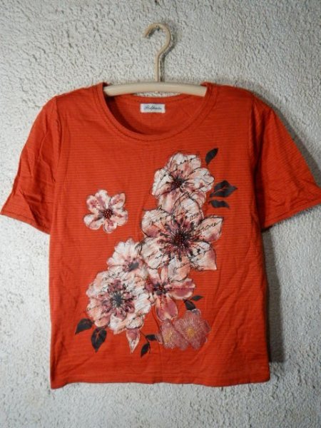 to6733　Palhaa　レディース　半袖　tシャツ　カットソー　花柄　デザイン　人気　送料格安_画像1