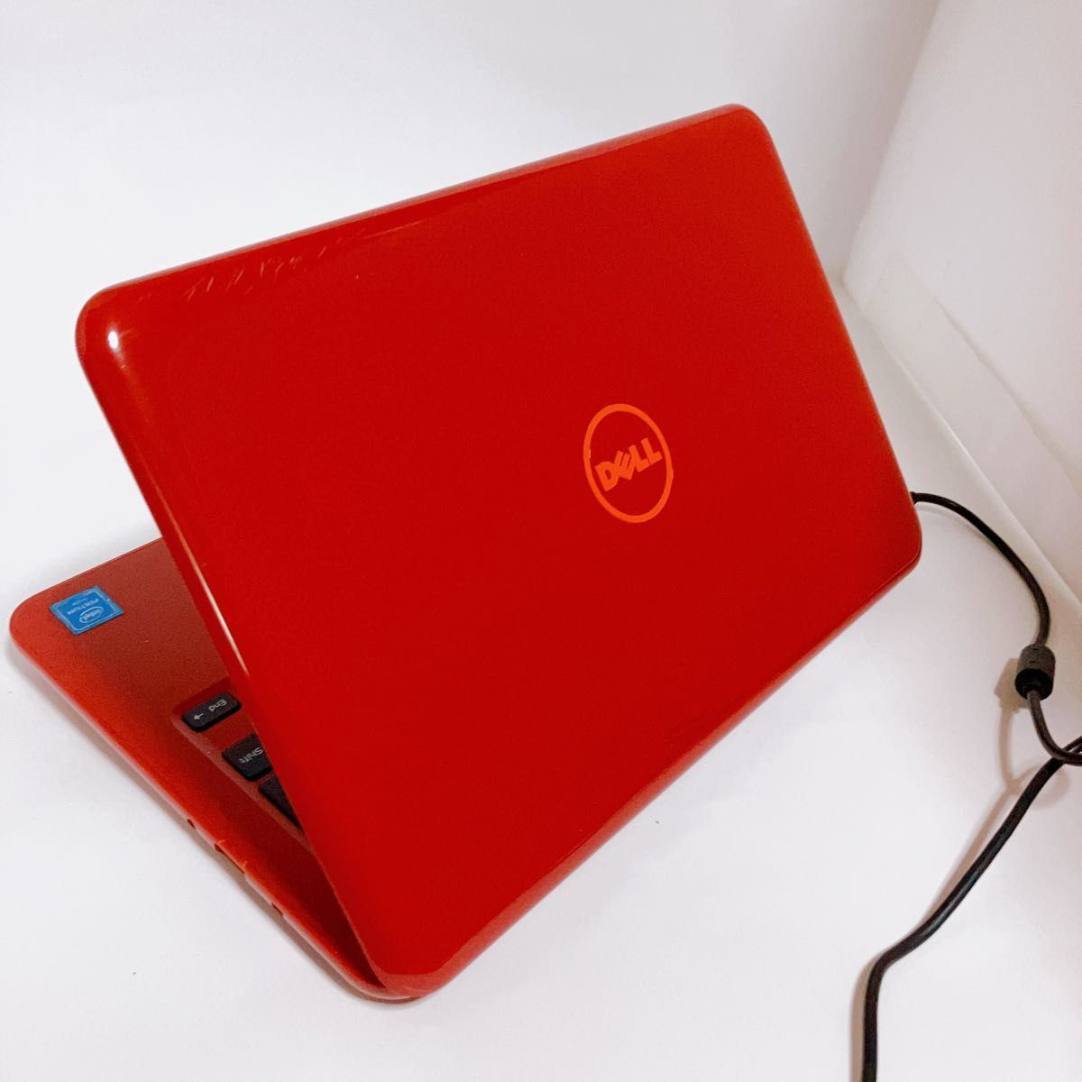 Webカメラ搭載 DellミニノートPC かわいい人気のレッド 初期設定済み