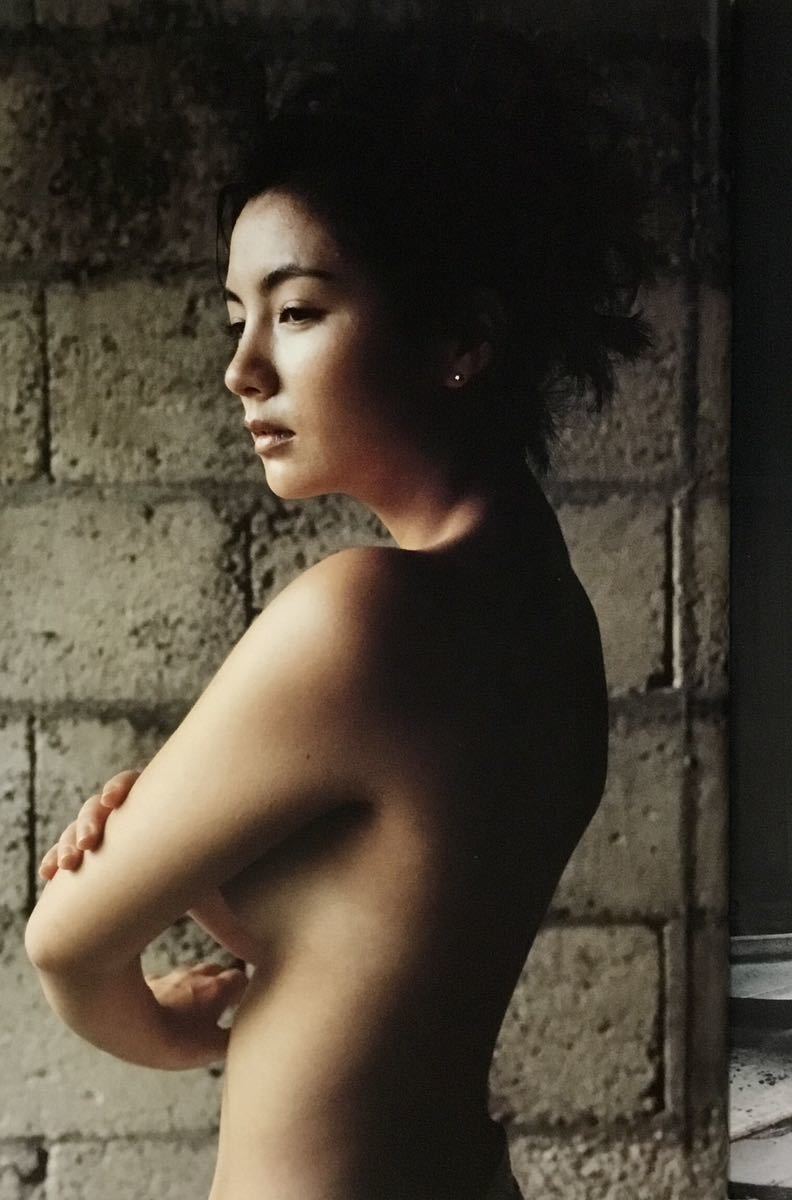 ☆ 吉本多香美写真集Surfacing 美女美乳美尻手ぶら下着送料210 ☆ 吉本多香美写真集Surfacing 美女美乳美尻手ぶら下着送料210