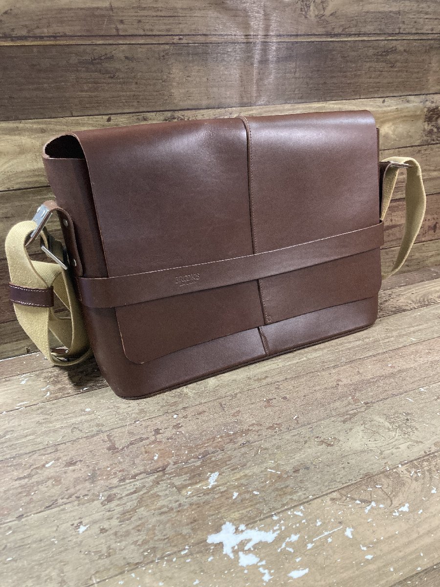 HB047 Brooks BROOKS shoulder bag tea leather 