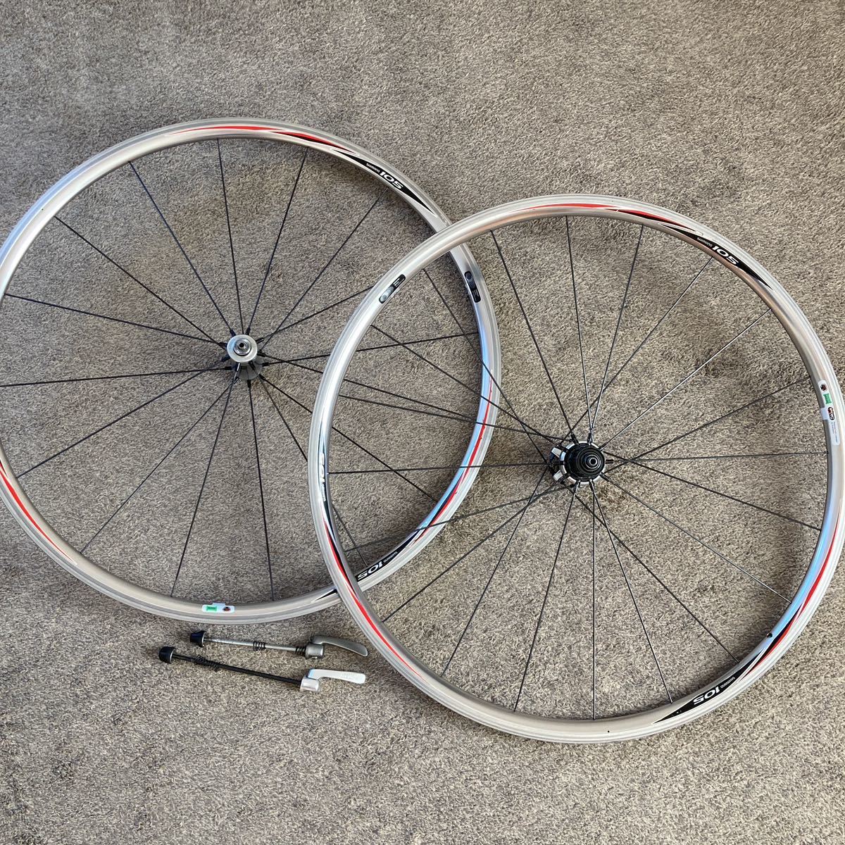 シマノ 105 WH-5600 8-10速対応ホイールセット クリンチャー シマノ 105 WH-5600 8-10速対応ホイールセット クリンチャー