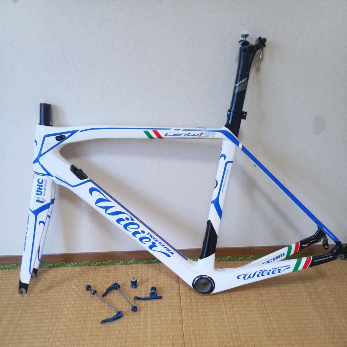 プロ選手フレーム　WILIER　UNITED HEALTH CARE　Mサイズ　CENT1 SR　後期型