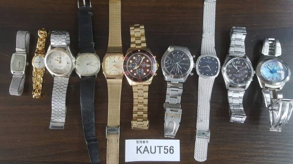 ファッションの KAUT56 ジャンク品 ユニセックス 腕時計 おまとめ10点 ニナリッチ SUCCESS VINTAGEなど その他 ファッションの KAUT56 ジャンク品 ユニセックス 腕時計 おまとめ10点 ニナリッチ SUCCESS VINTAGEなど その他