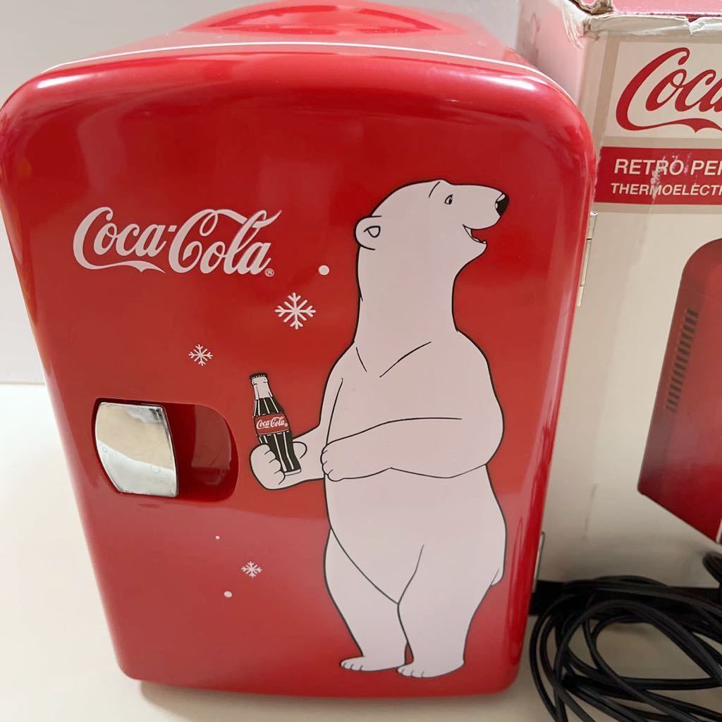 コカコーラ Coca-Cola ポータブル ミニ冷蔵庫 冷温切替 白くまデザイン 冷温庫 箱付き 動作確認済 限定品 インテリア 送料無料の画像2