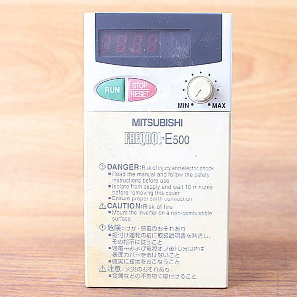 新品 未使用 三菱電機 インバーター FR-E520-0.4K-