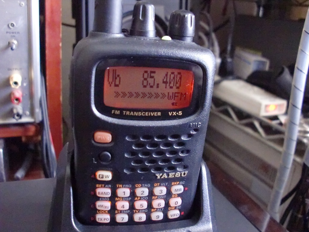 YAESU トリプルバンド VX-5 動作品(ハンディ)|売買されたオークション
