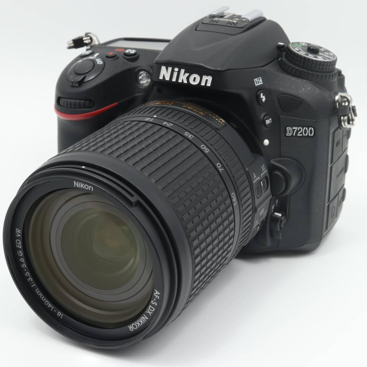 【美品】S数たった7978回！Nikon デジタル一眼レフカメラ D7200 18-140VR レンズキット D7200LK18-140 #sv4-65-1