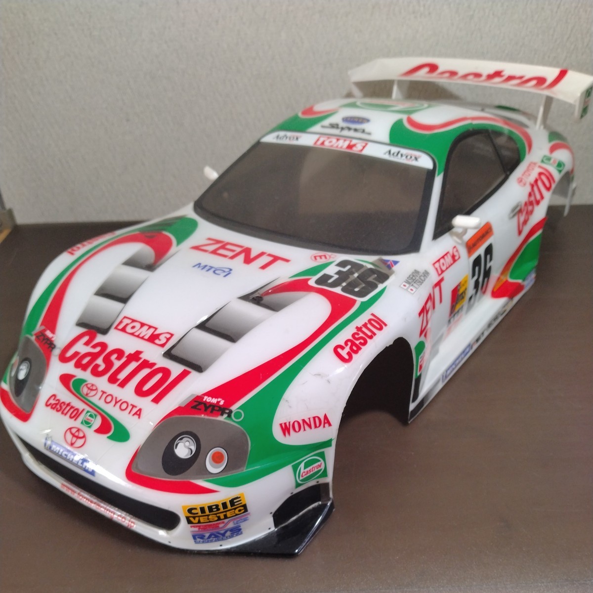 送料無料 タミヤ 1/10 カストロール トムス スープラ 2000年仕様 送料無料 タミヤ 1/10 カストロール トムス スープラ 2000年仕様