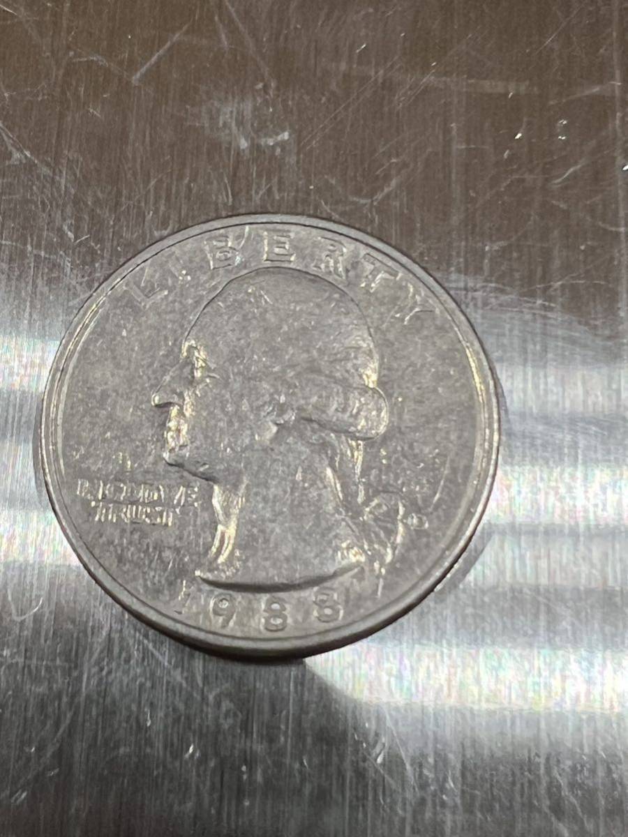 アメリカ 1988 25セント/クォーター 硬貨　外国コイン アンティーク 世界 通貨 現状品　同梱可　送84_画像1