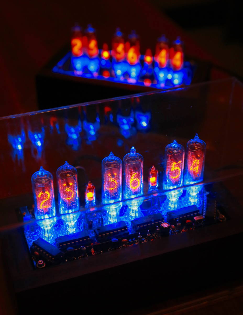 ●ニキシー管 時計●Nixie Tube Watch IN-16 / IN-3・8連表示●新品未使用●の画像1