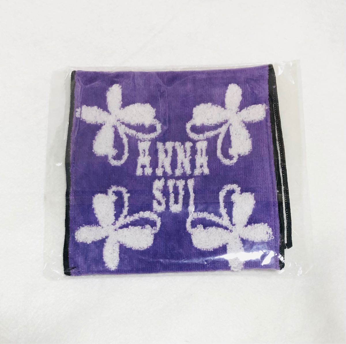 ANNA SUI  アナスイ ディズニー デイジー タオルポーチ　ハンカチ