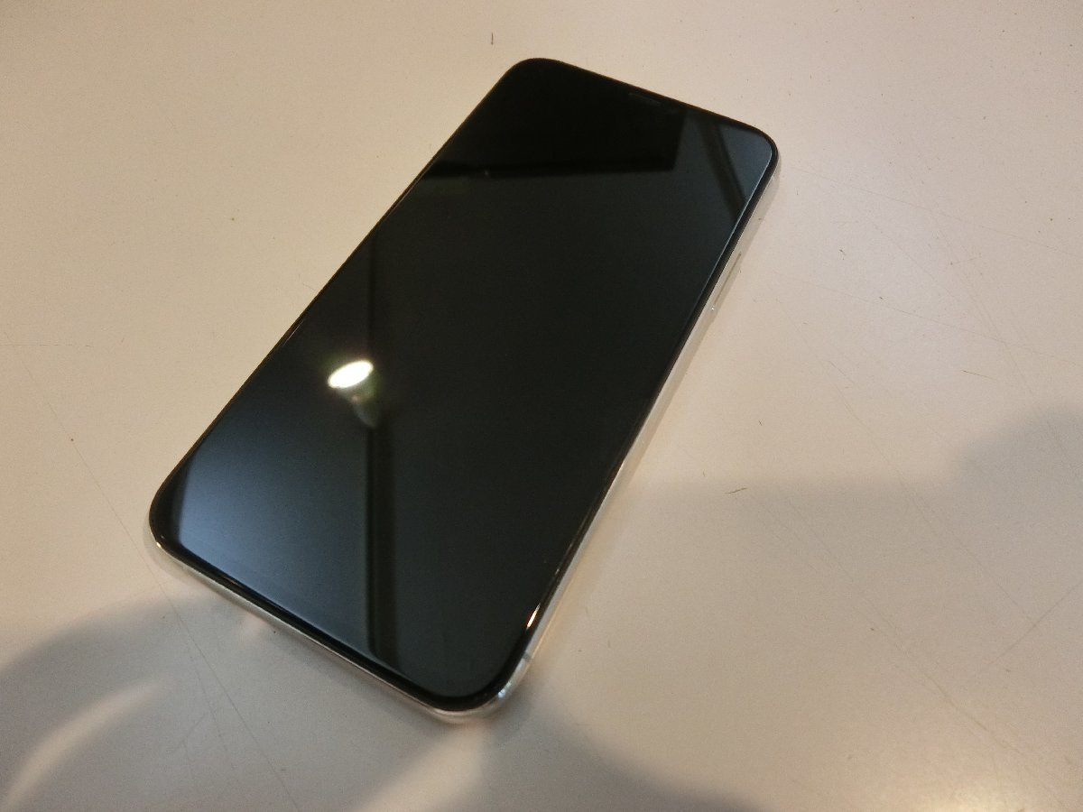 SIMフリー☆Apple iPhone11 Pro 64GB シルバー中古品本体のみ☆-iPhone