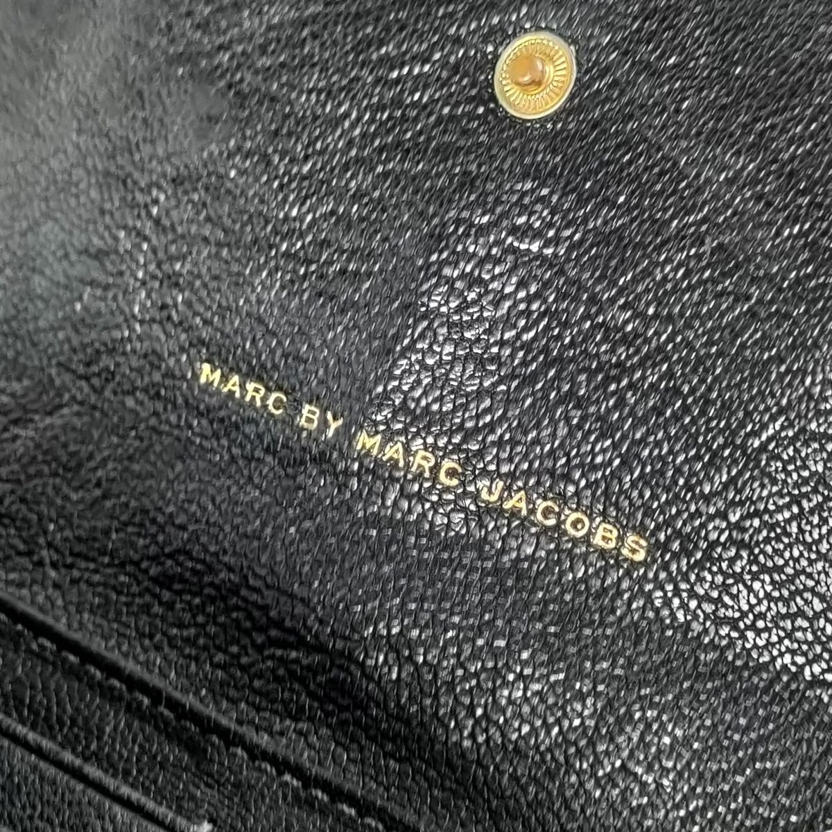 美品 MARC BY MARC JACOBS マークバイジェイコブス レザー 二つ折り 長財布 ロングウォレット ブラック J0603_画像9