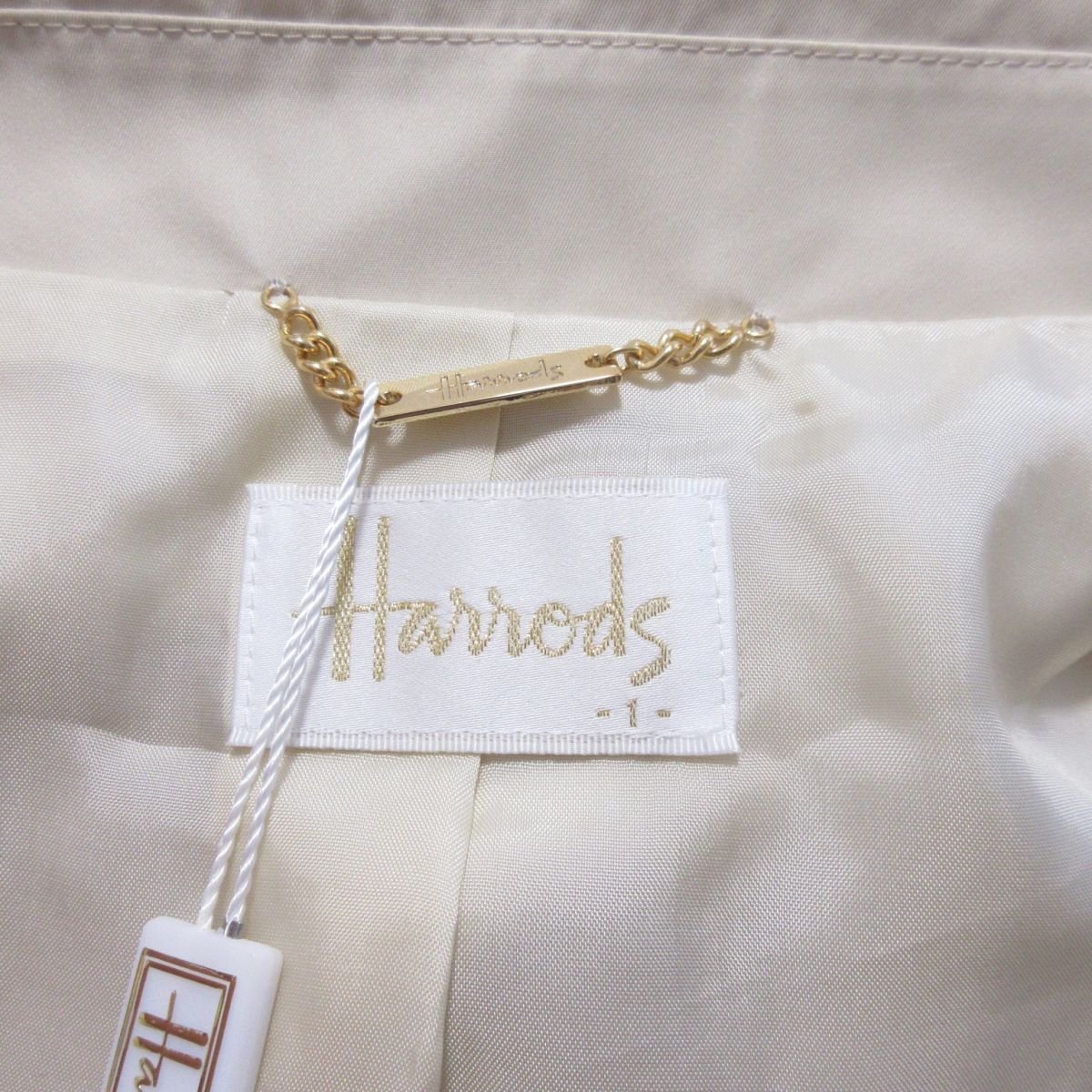 新品 未使用 Harrods ハロッズ ショート丈 シングル テーラードジャケット×フレアスカート セットアップ スーツ 1 ベージュ 082_画像7