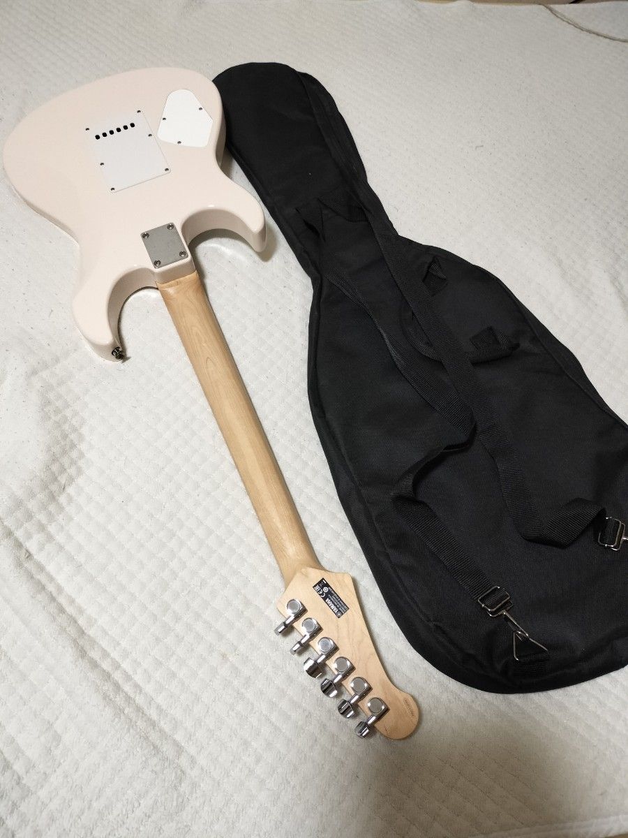 YAMAHA Pacifica SSH クリーム色 ケースオマケ付き 初心者最適 YAMAHA Pacifica SSH クリーム色 ケースオマケ付き 初心者最適