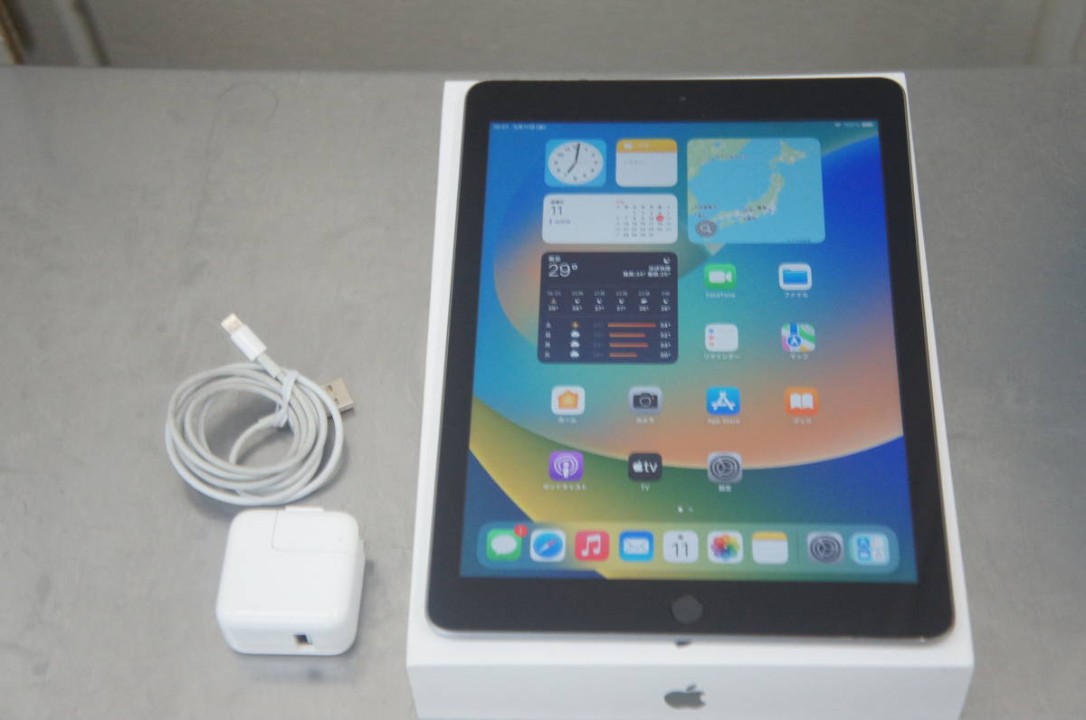 2022年のクリスマス 中古 Apple iPad 第5世代 MP2F2J/A 32GB Wi-Fi